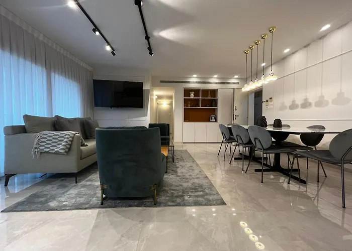 David Residence New Private Apartment