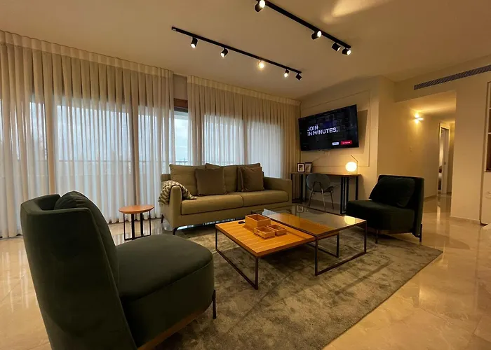 David Residence New Private Apartment